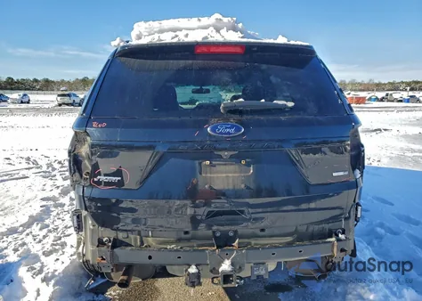 2017 Ford Explorer Sport z USA, uszkodzony, nr VIN 1FM5K8GT2HGB36997